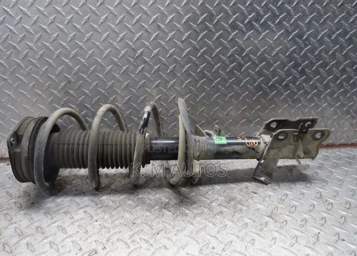 Nissan Rogue 2008 to 2013 Front Shocks (Pair)