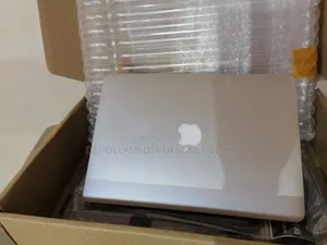 New Laptop Apple MacBook Pro 2015 8GB Intel Core 5 SSD 256GB