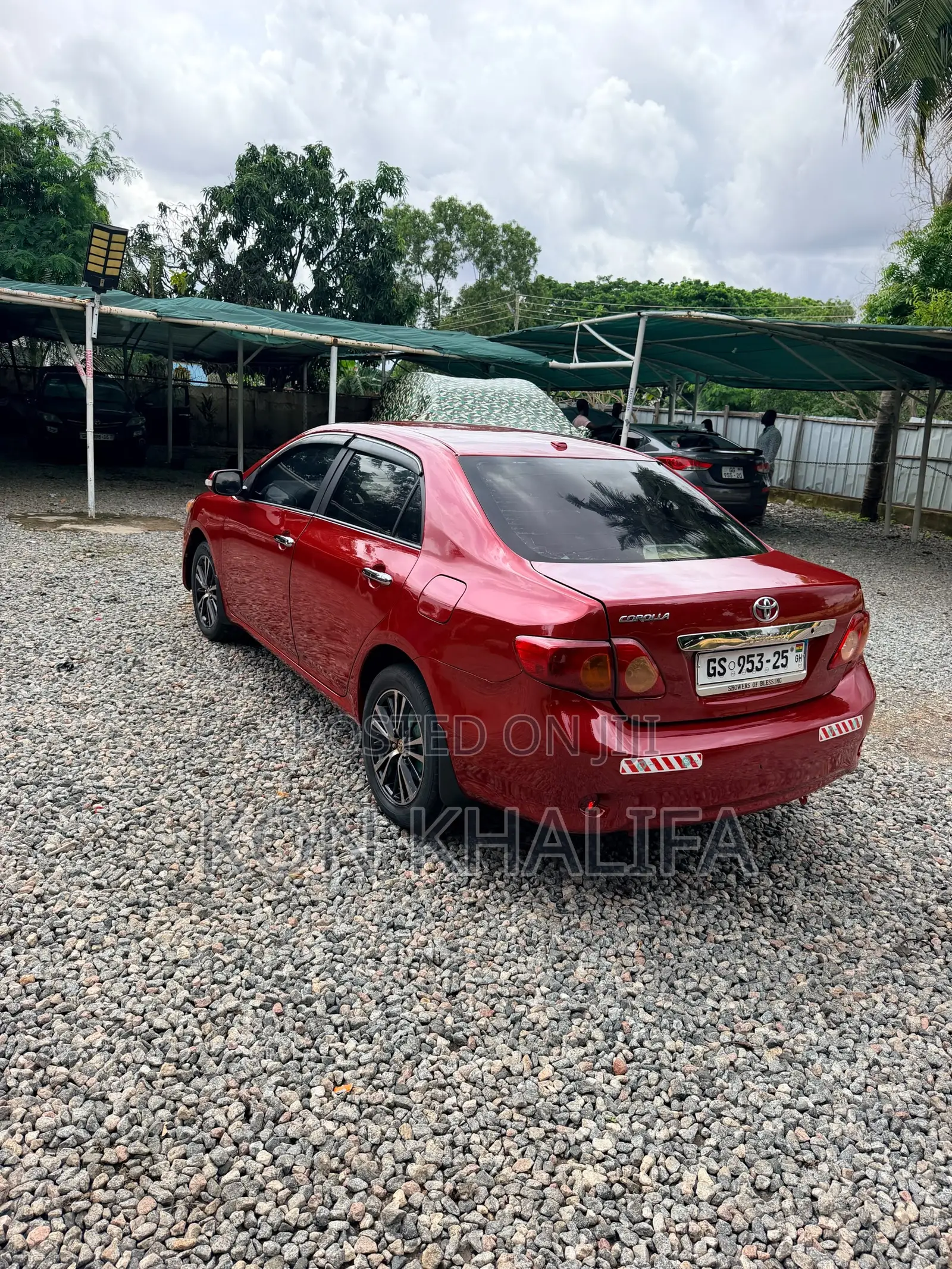 Toyota Corolla Base 4dr Sedan (1.8L 4cyl 5M) 2010 Red