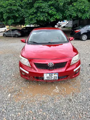 Toyota Corolla Base 4dr Sedan (1.8L 4cyl 5M) 2010 Red