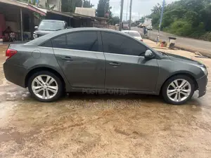 Chevrolet Cruze 2014 Green
