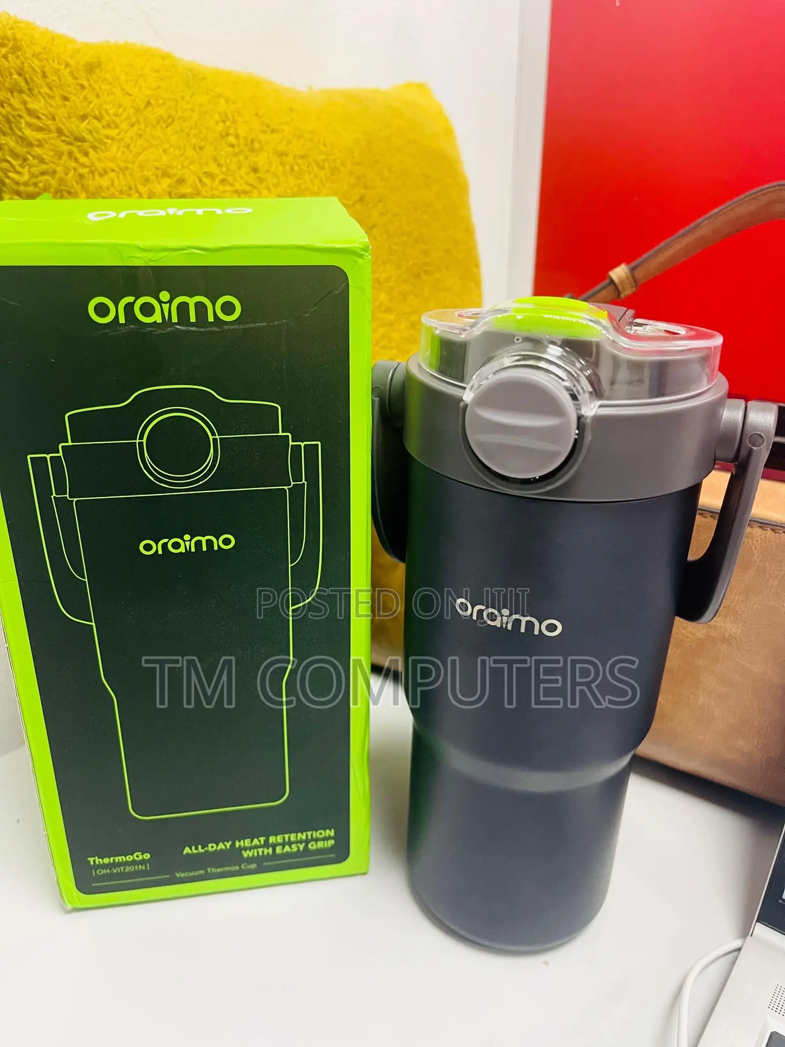 Oraimo Thermogo 750ml Stainless Steel Insulated Thermos