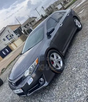 Toyota Camry 2014 Gray