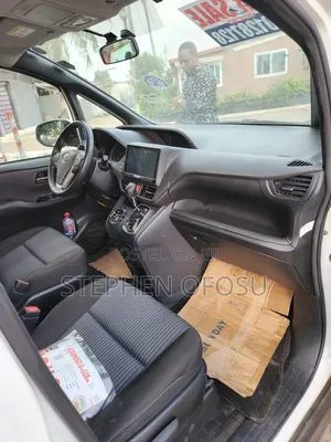 Toyota Voxy 2015 White