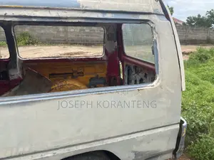 Hyundai H-100 2002 Grey