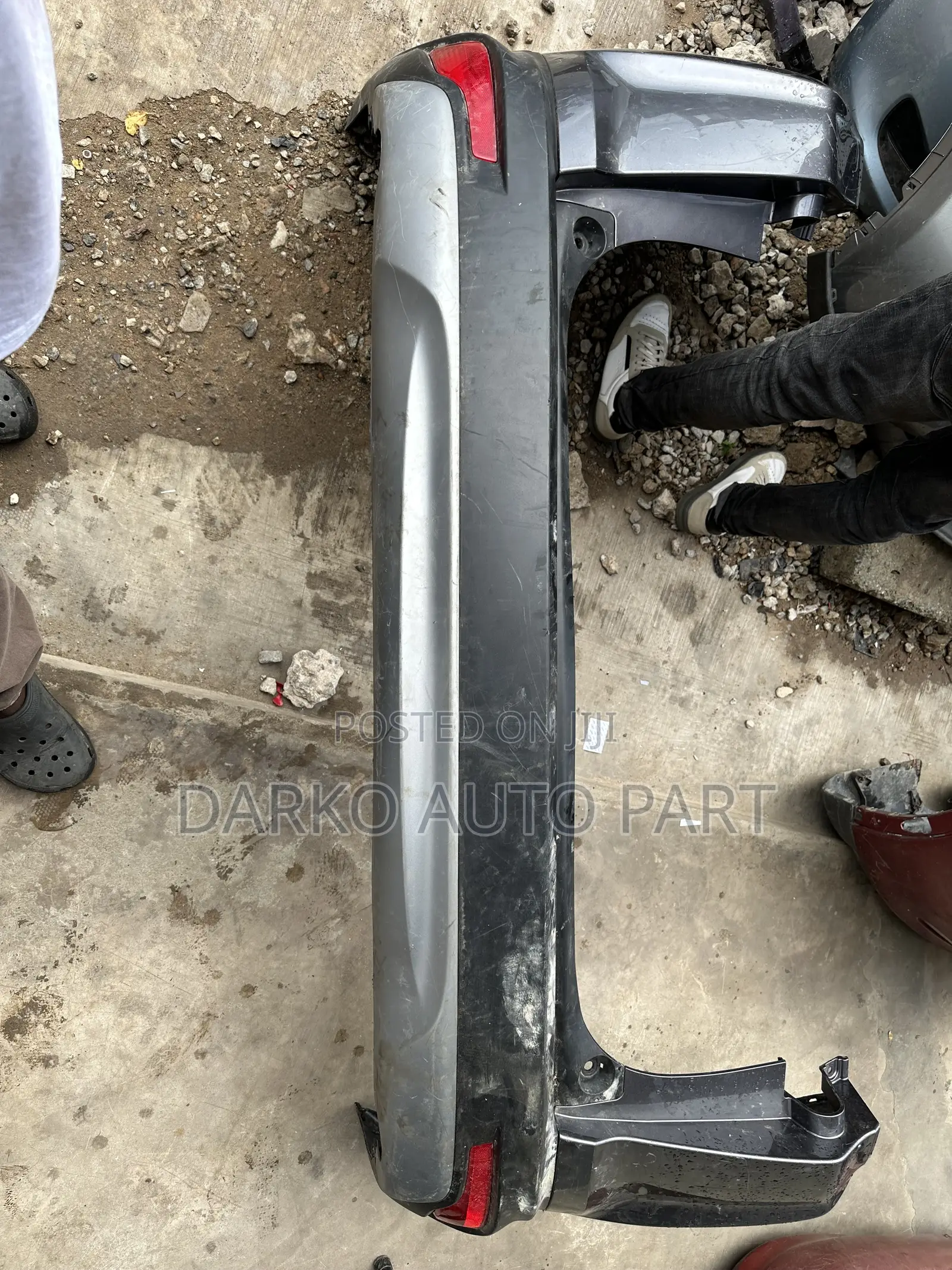 Honda CRV 2017-2018 Back Bumper Complete Available Home Use
