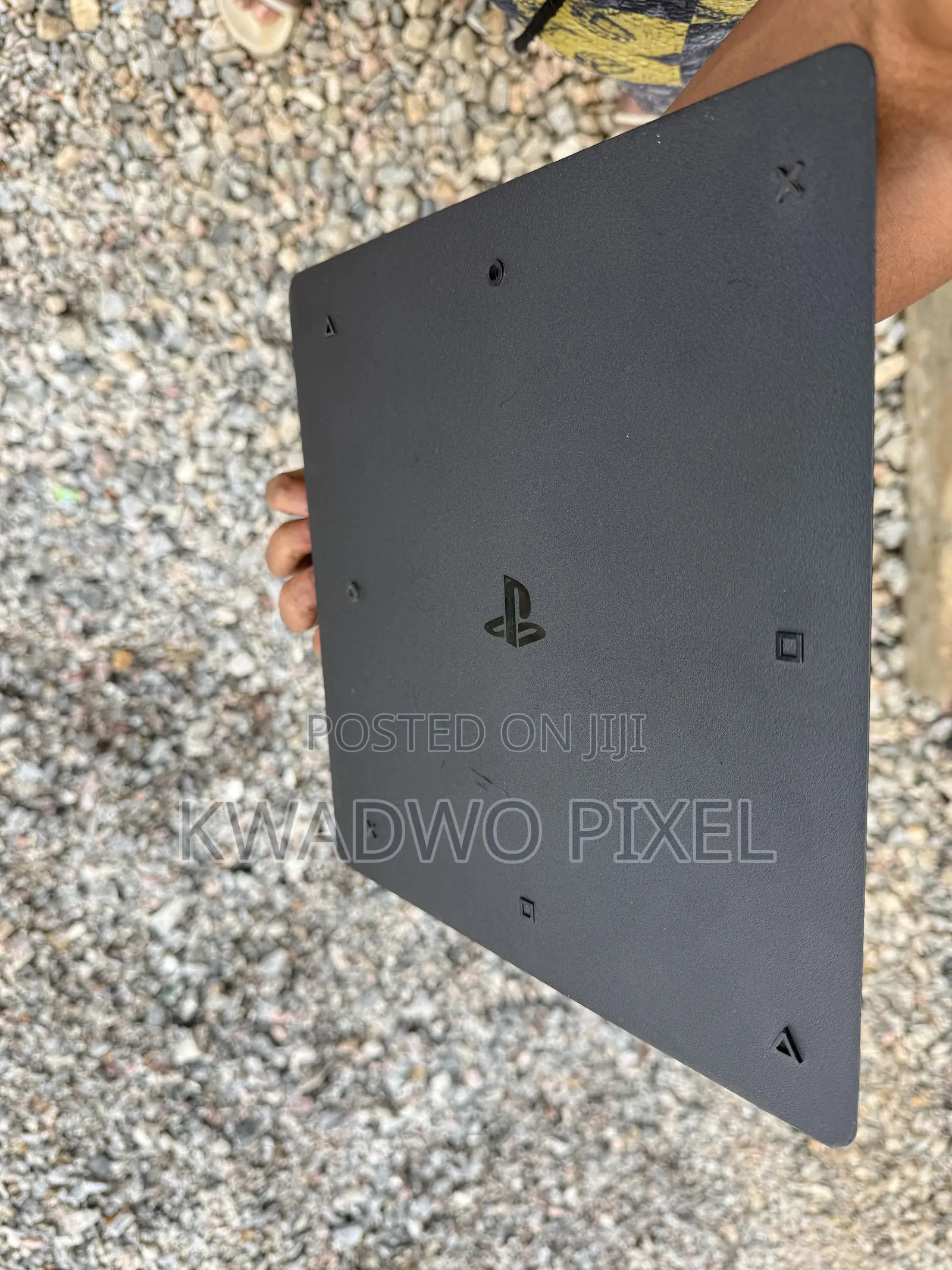 Sony Playstation 4 ( Ps4)