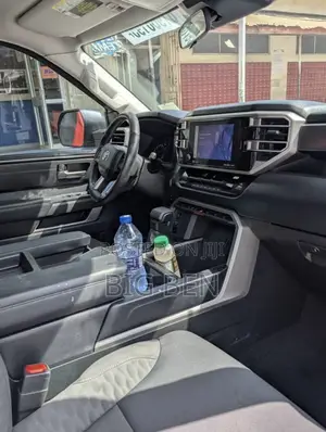 Toyota Tundra SR5 2022 Red