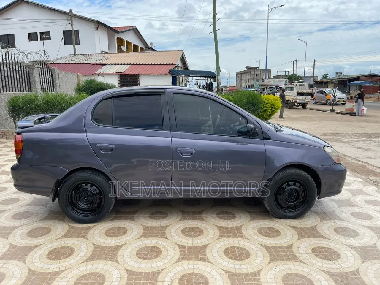 Toyota Echo Sedan 2005 Gray