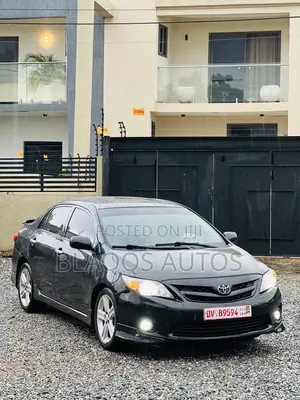 Toyota Corolla 2013 Black