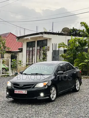 Toyota Corolla 2013 Black