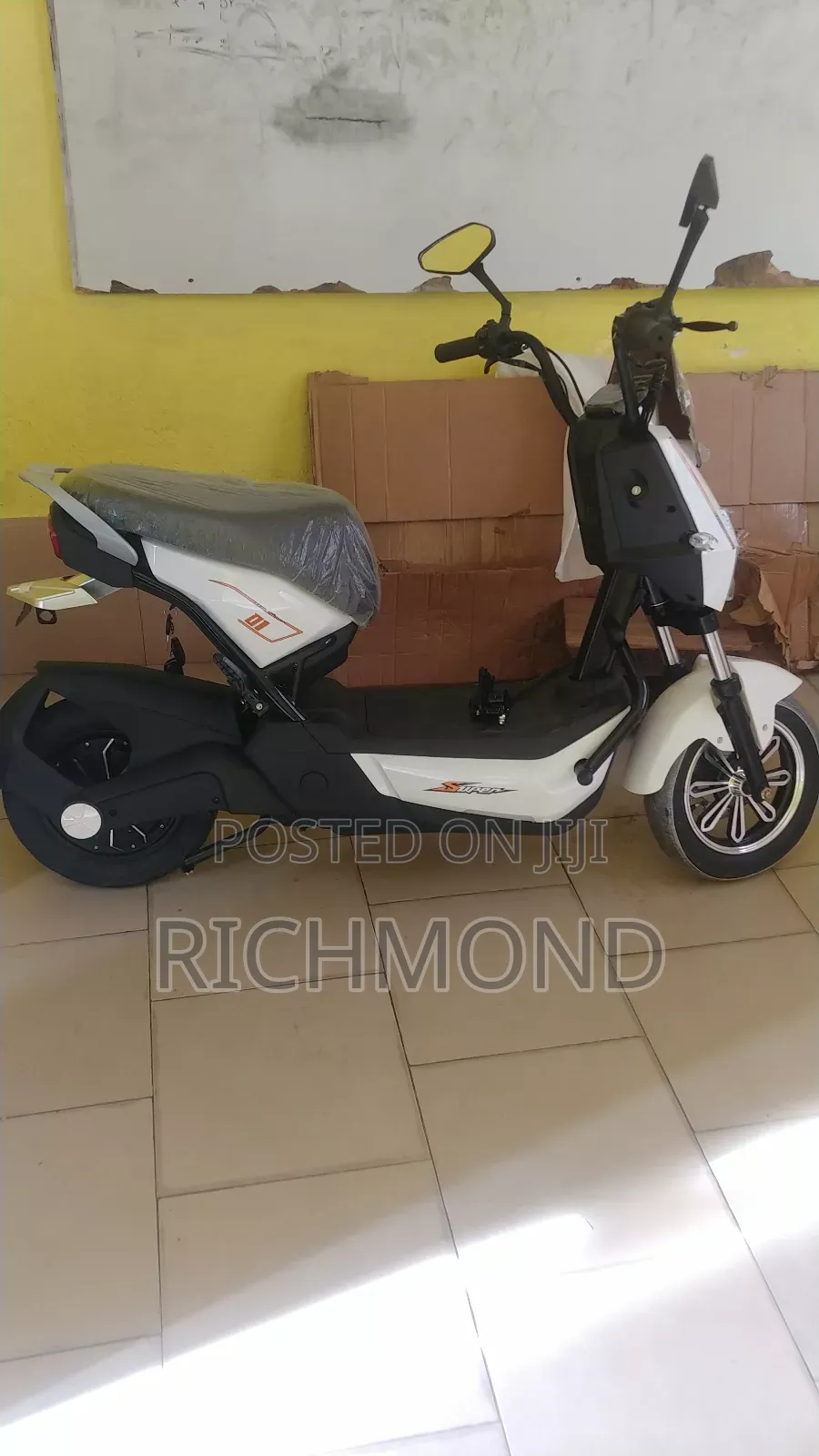 Motorcycle 2026 White