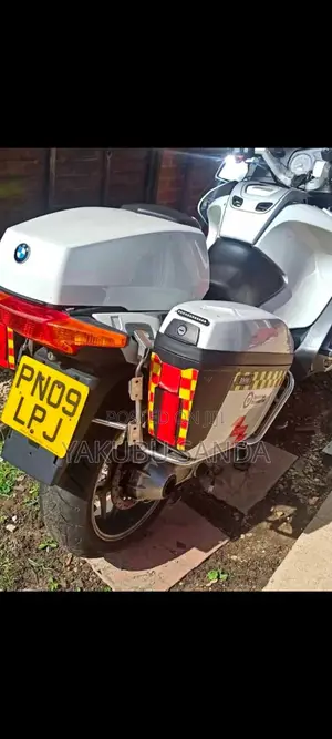 BMW R1200 RT 2009 White
