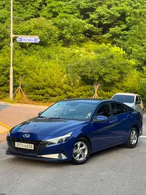 Hyundai Avante 2023 Blue