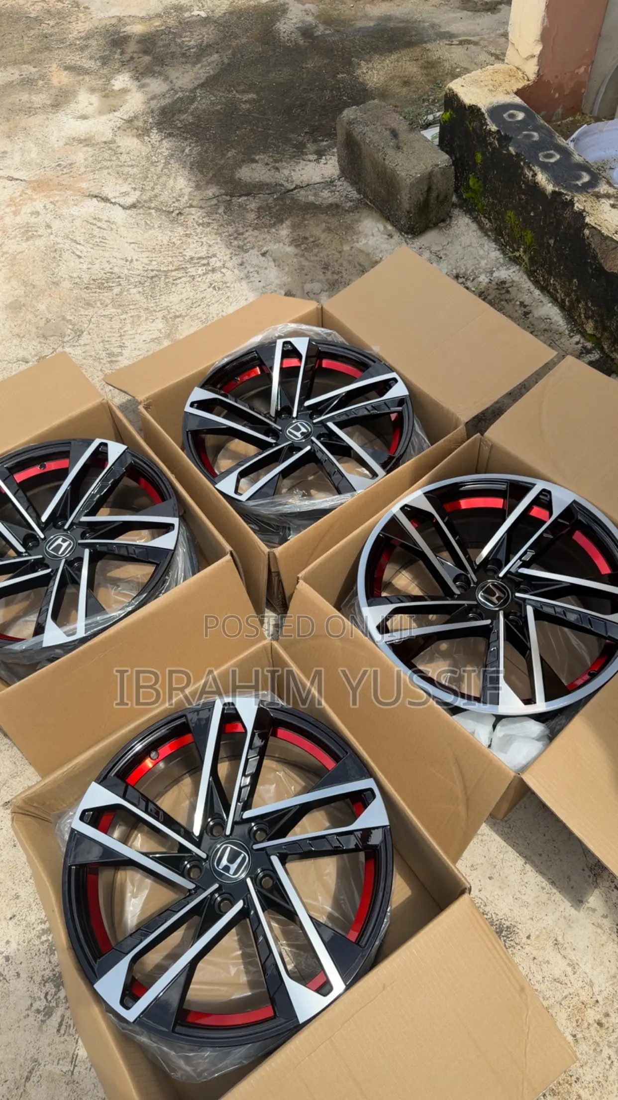 Honda 17 CRV Set MBR Available