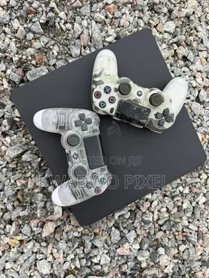 Sony Playstation 4 ( Ps4)