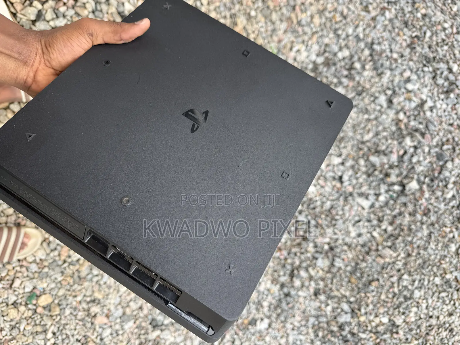 Sony Playstation 4 ( Ps4)