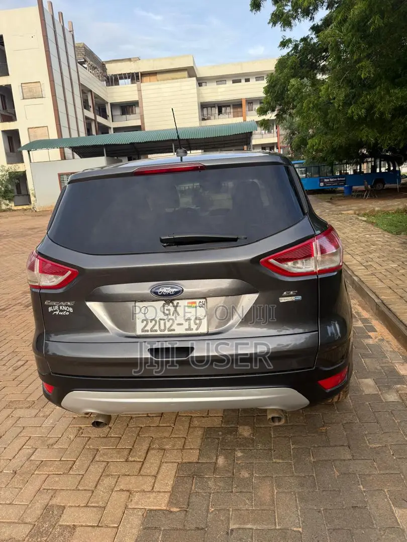 Ford Escape 2016 Gray
