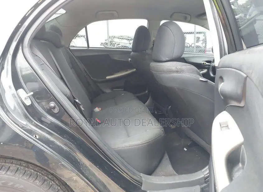 Toyota Corolla 2013 Black