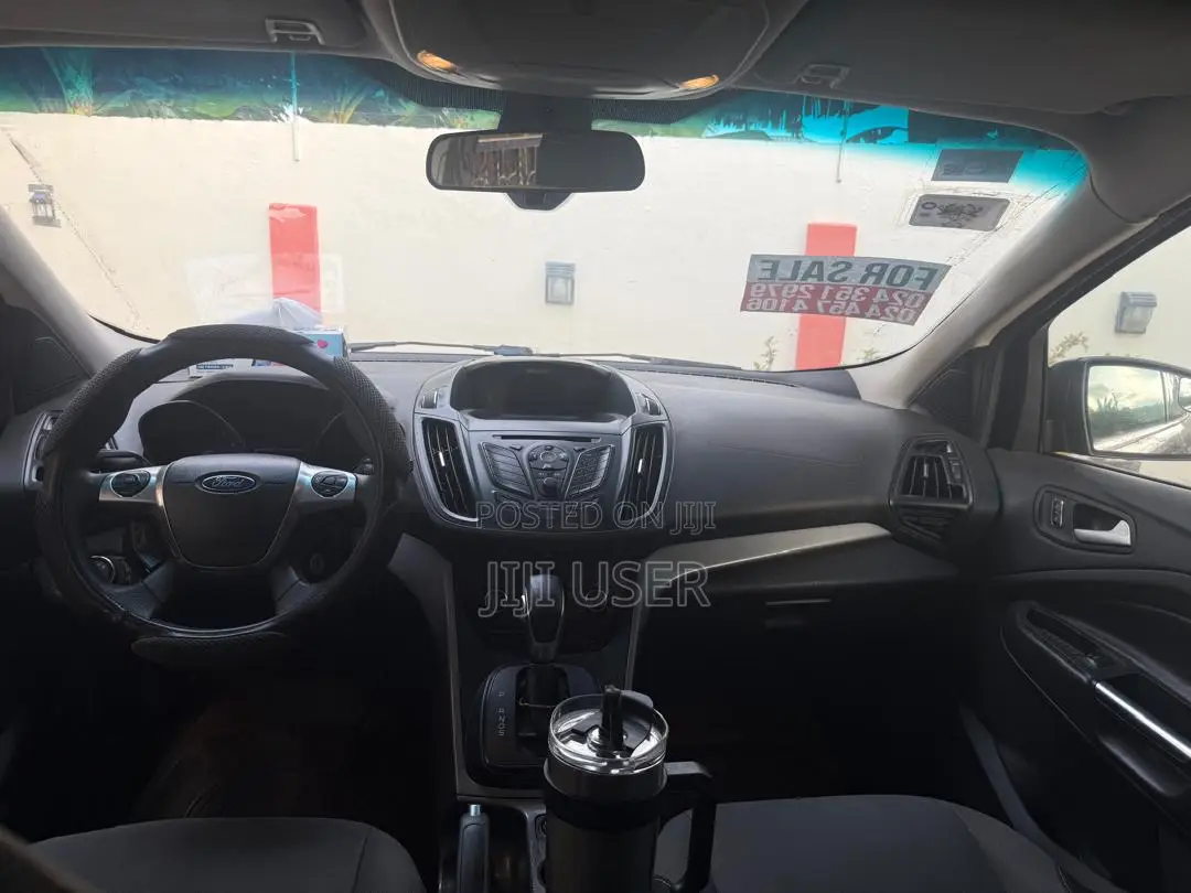 Ford Escape 2016 Gray