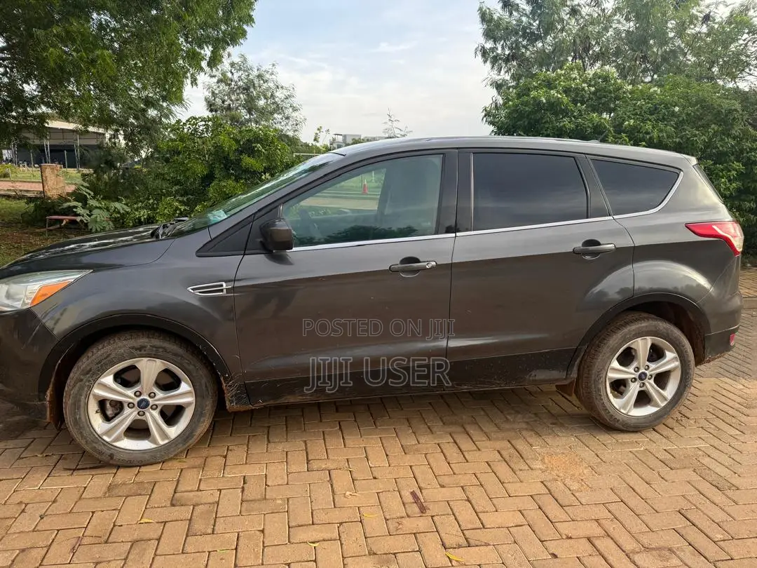 Ford Escape 2016 Gray