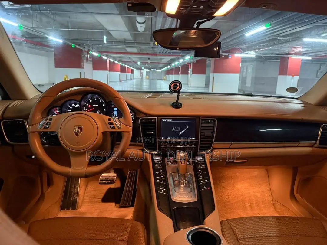 Porsche Panamera 2014 White