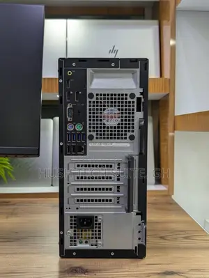 Desktop Computer Dell Optiplex 5040 16GB Intel Core i7 SSD 256GB
