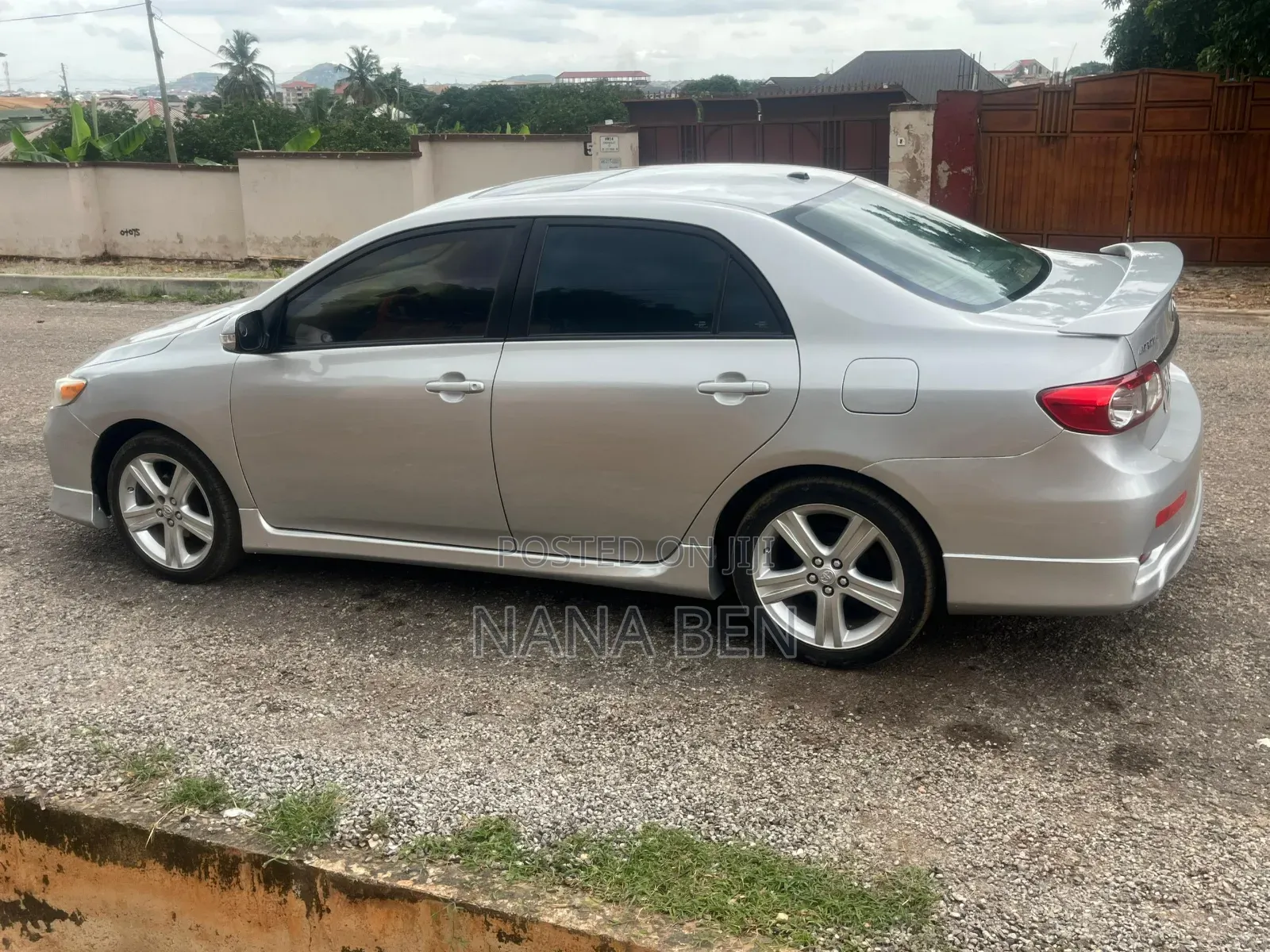 Toyota Corolla 2013 Silver
