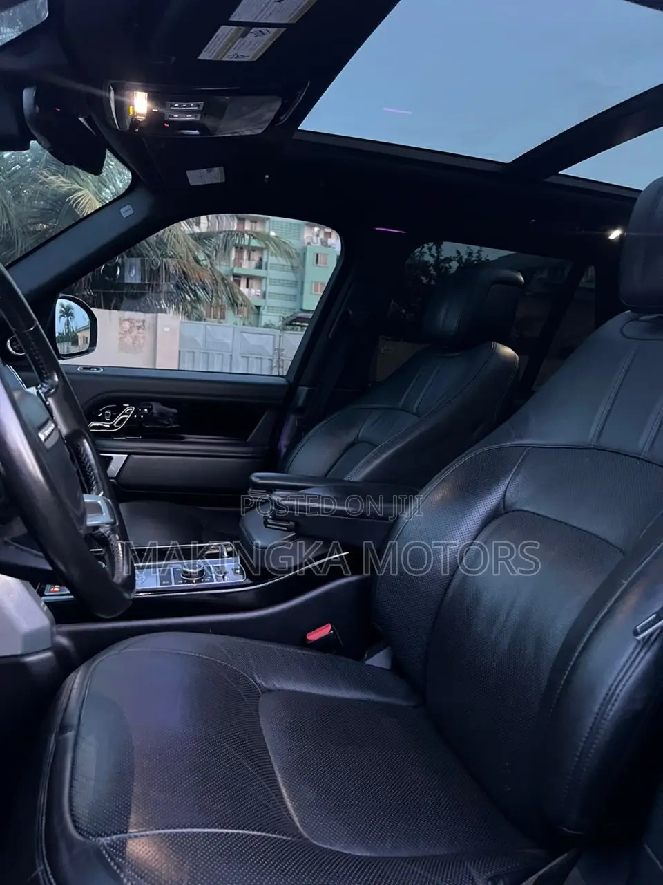 Land Rover Range Rover Vogue 2019 Black