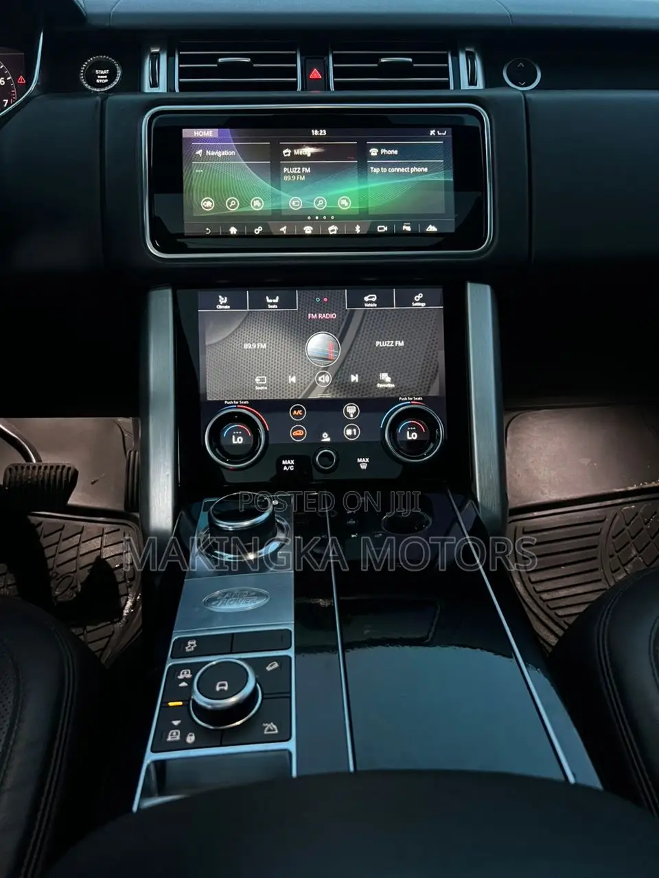 Land Rover Range Rover Vogue 2019 Black