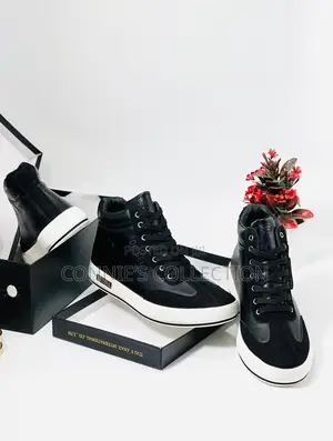 Diesel Long Shoe