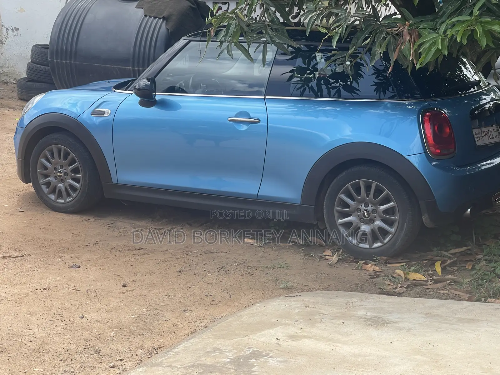 Mini Cooper 2017 Blue