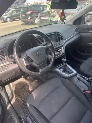 Hyundai Elantra 2018 Black