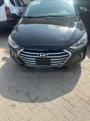 Hyundai Elantra 2018 Black