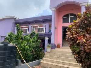 7bdrm House in Top-Boat Estate, Kumasi Metropolitan for sale