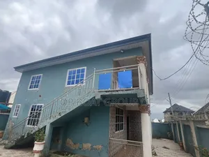 7bdrm House in Top-Boat Estate, Kumasi Metropolitan for sale