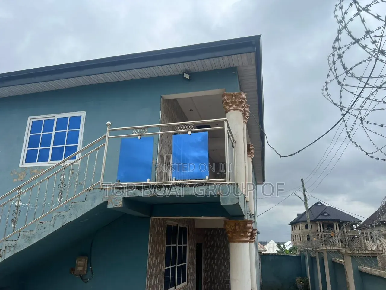 7bdrm House in Top-Boat Estate, Kumasi Metropolitan for sale