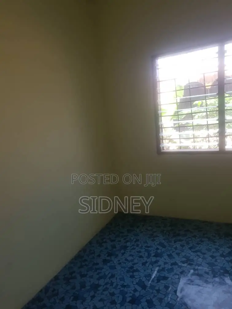 2bdrm House in Blue Rose Estate, Budumburam for sale