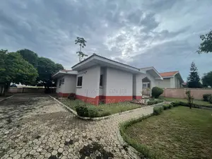 3bdrm Apartment in Unique Key Agency, Regimanuel Gray Estates for rent
