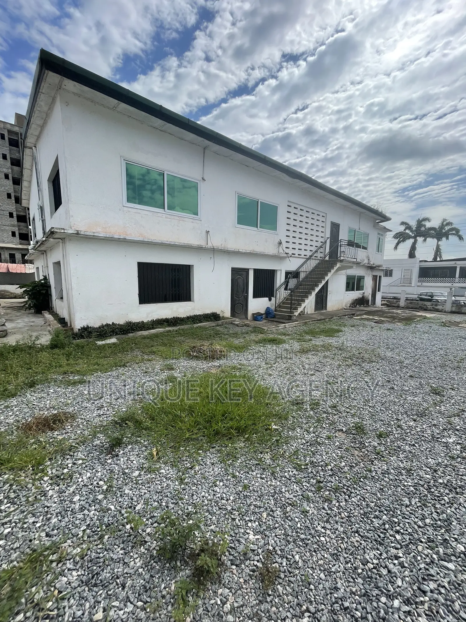 Commercial Property for Sale in Tesano