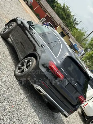 Mercedes-Benz GLC-Class 2019 Black