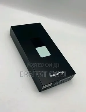 New Samsung Galaxy Z Flip5 512 GB