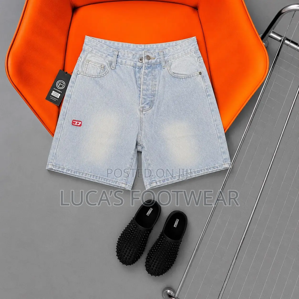 Short Jeans