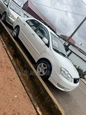 Toyota Avensis 2009 White
