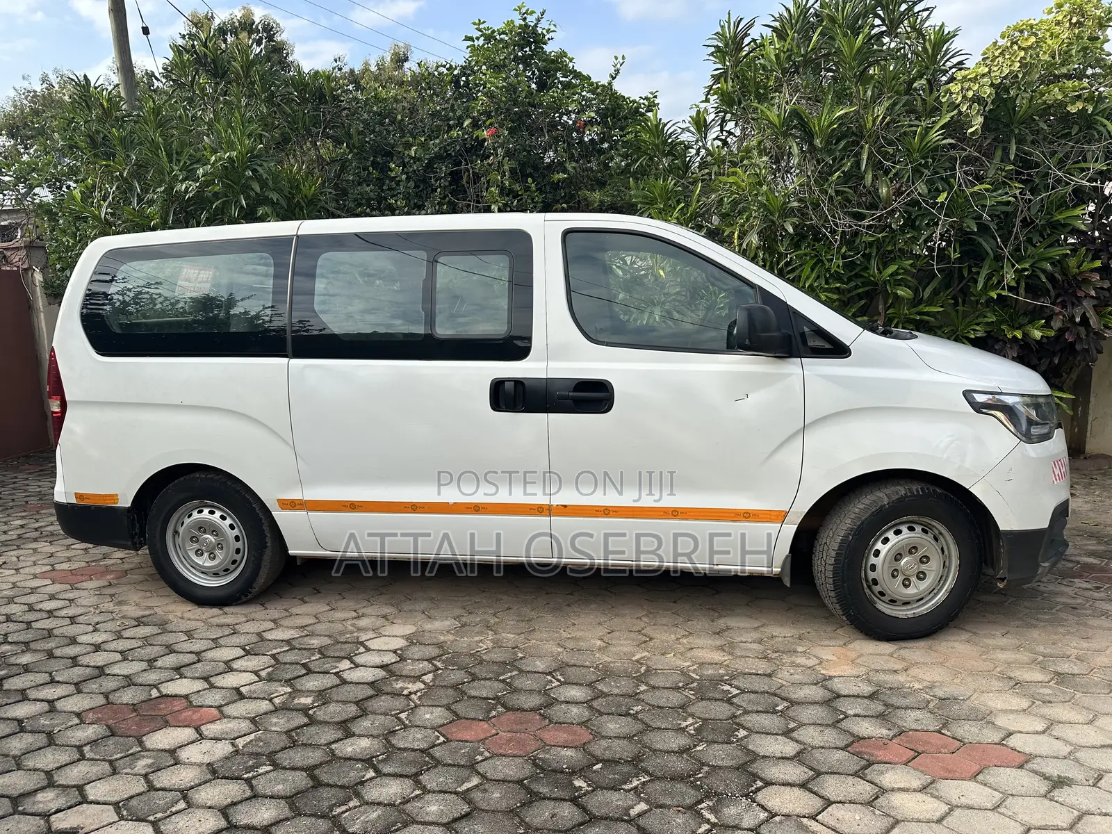 Hyundai H1 2019 White