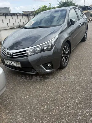 Toyota Corolla L 4dr Sedan (1.8L 4cyl 6M) 2015
