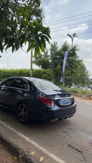 Mercedes-Benz C300 Base 4Matic Sedan AWD (2.0L 4cyl 7A) 2017 Blue