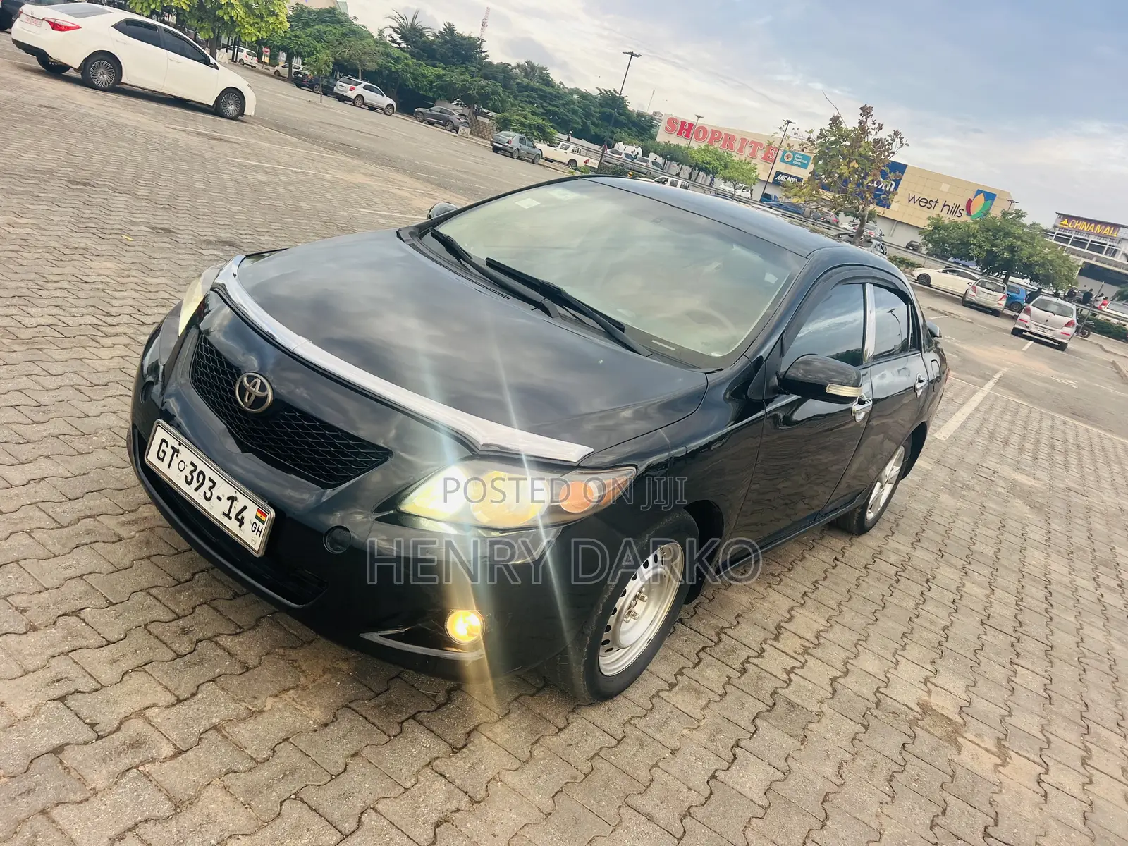 Toyota Corolla 2010 Black