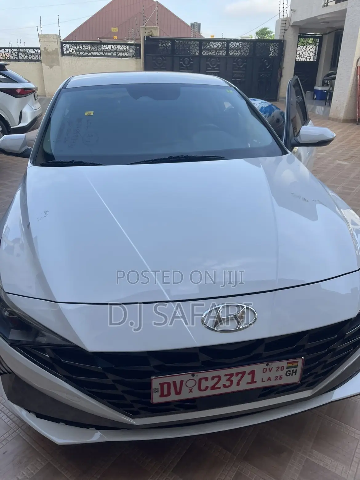 Hyundai Elantra Limited 2021 White