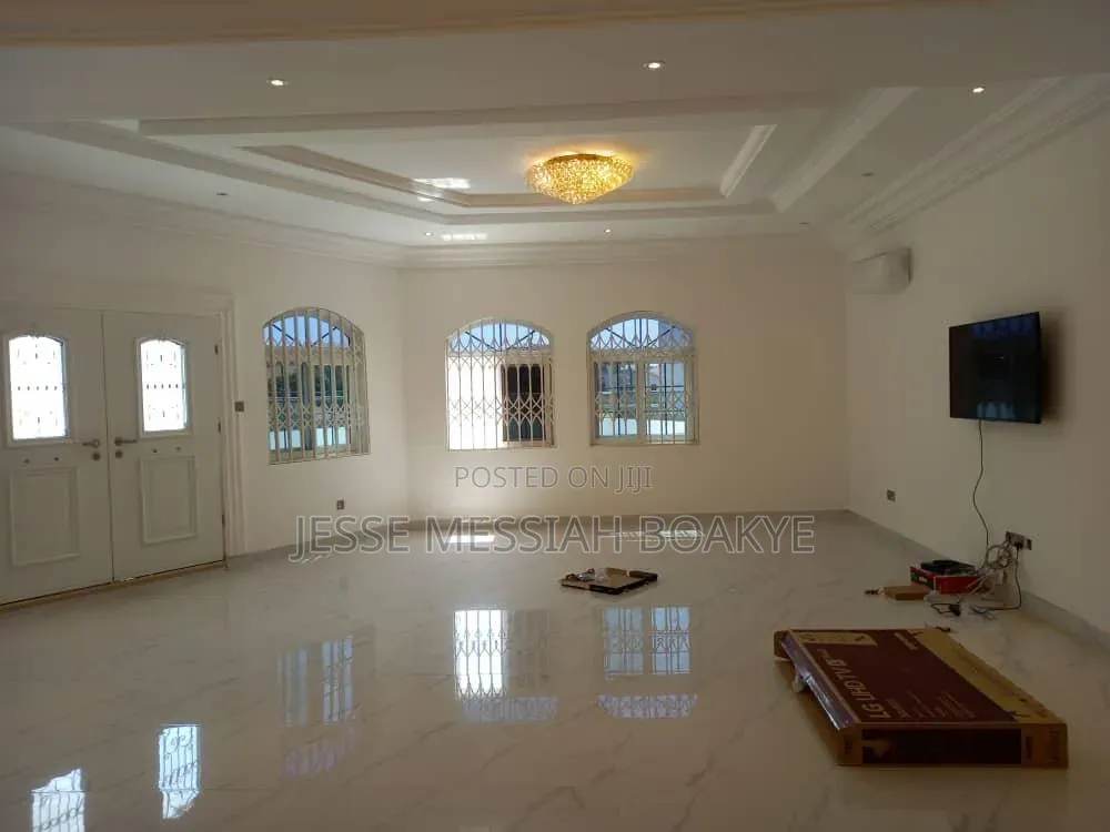 Furnished 9bdrm Mansion in J&J Estate Limited, Ghana Link Area for sale